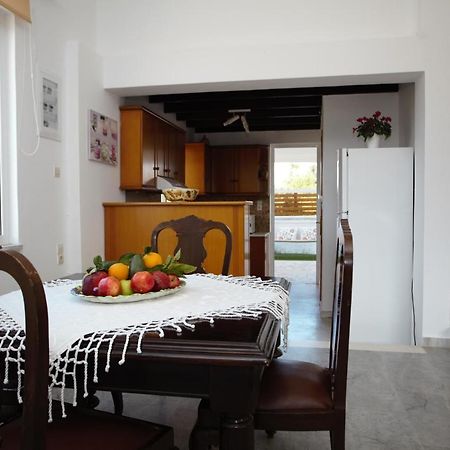 Evas House 7 Mins Walk To Beach Stavros  Luaran gambar